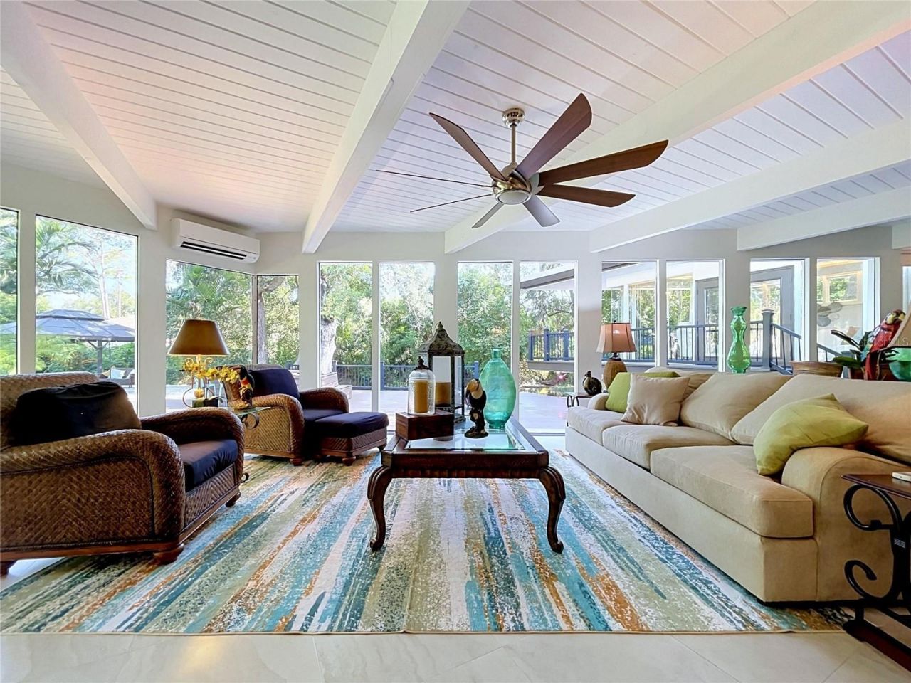1653 Sunnybrook Lane, Clearwater, FL 33764 Photo