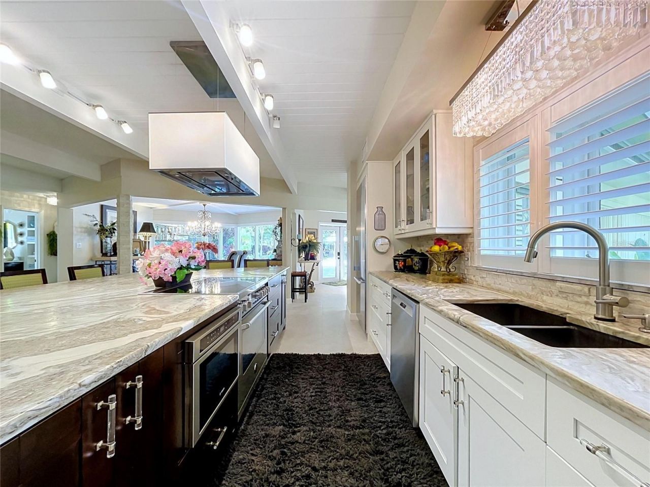 1653 Sunnybrook Lane, Clearwater, FL 33764 Photo