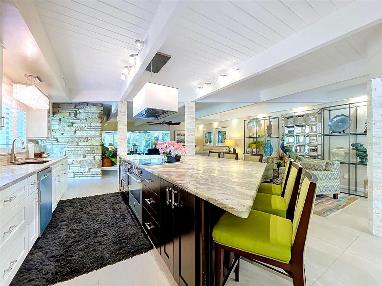 1653 Sunnybrook Lane, Clearwater, FL 33764 Photo