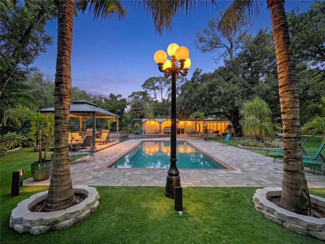 1653 Sunnybrook Lane, Clearwater, FL 33764 Photo