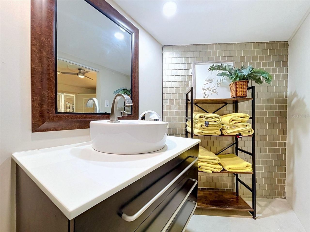 1653 Sunnybrook Lane, Clearwater, FL 33764 Photo