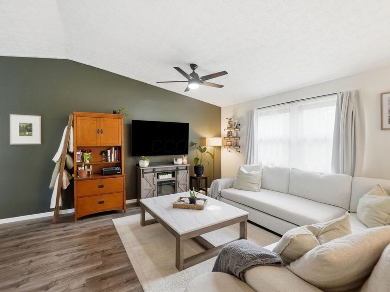 6794 Cowan Street, Dublin, OH 43017 Photo 6
