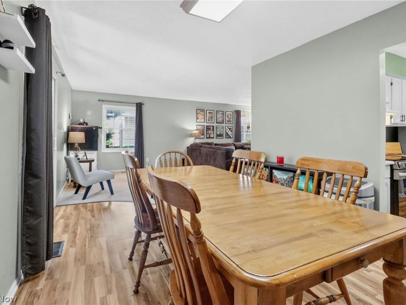 910 Marilyn Drive, Wooster, OH 44691 Photo 12