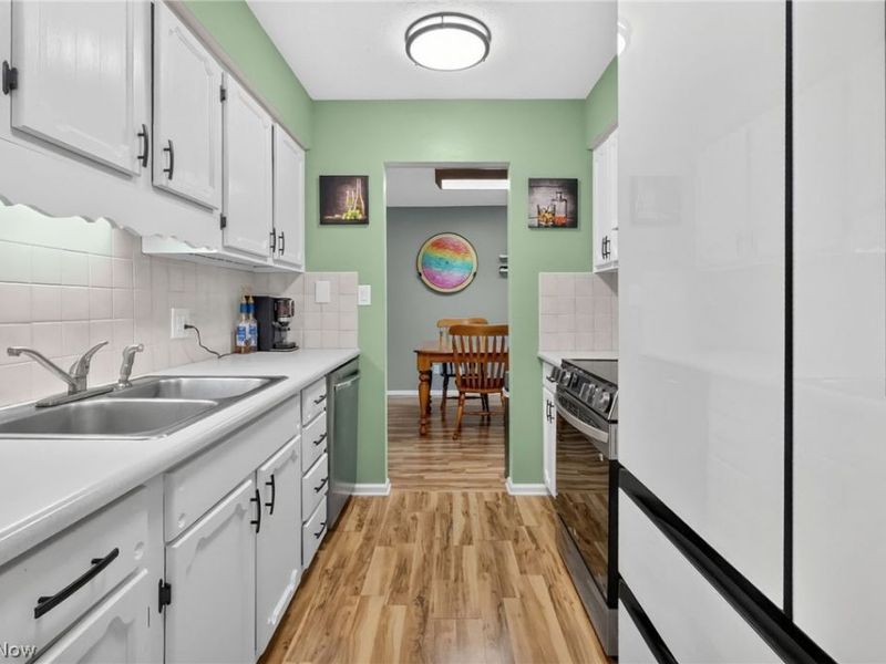 910 Marilyn Drive, Wooster, OH 44691 Photo 6