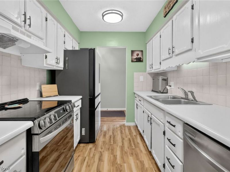 910 Marilyn Drive, Wooster, OH 44691 Photo 7