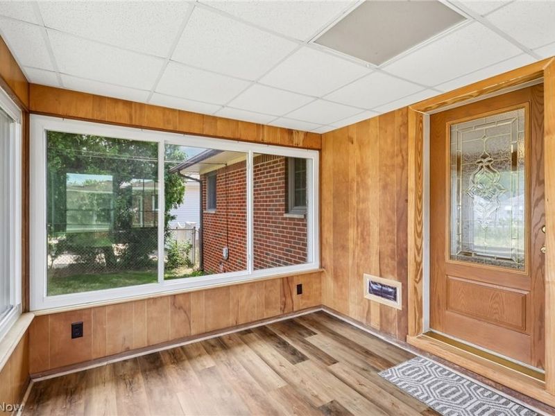 7329 Beresford Avenue, Parma, OH 44130 Photo 19