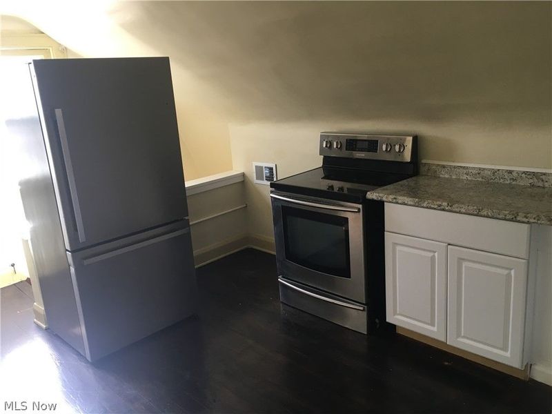 429 W Glenaven Avenue, Youngstown, OH 44511 Photo 4