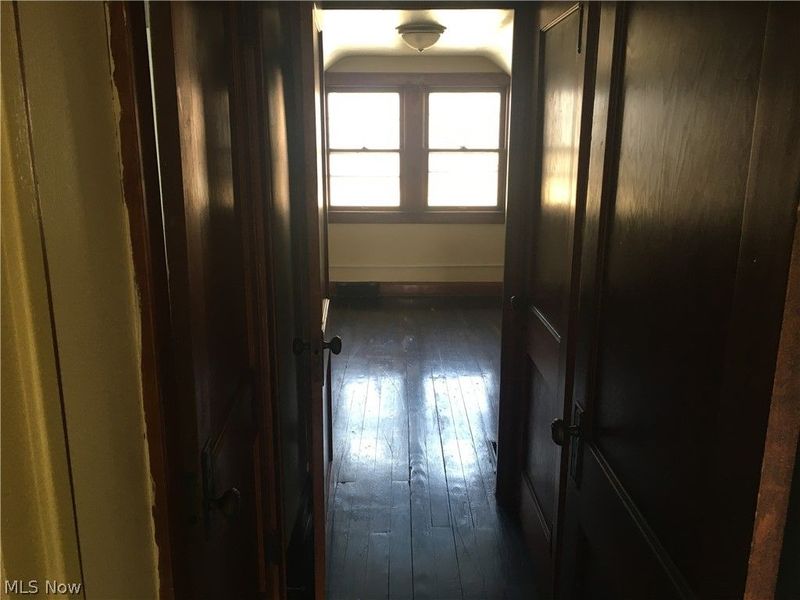 429 W Glenaven Avenue, Youngstown, OH 44511 Photo 6