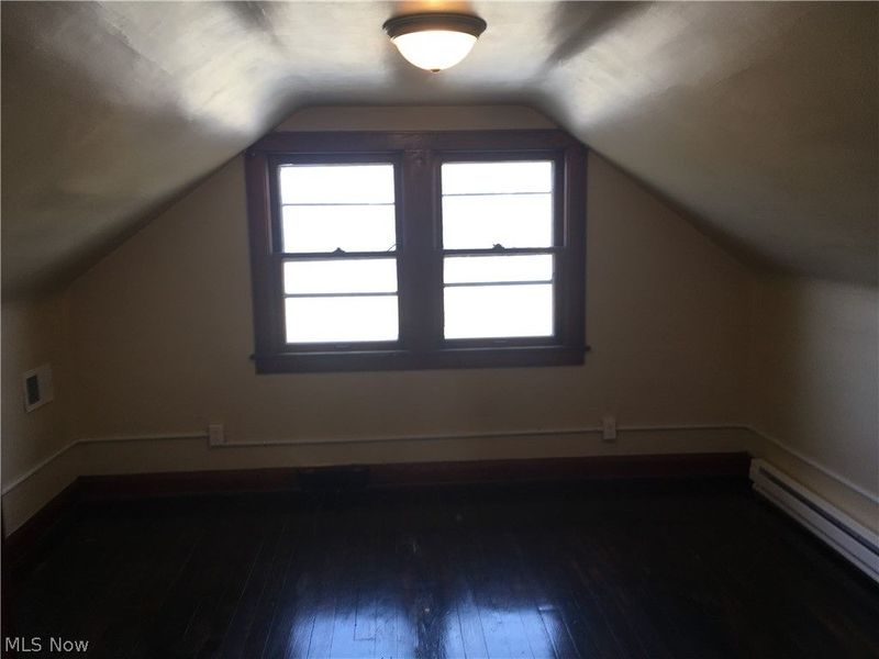 429 W Glenaven Avenue, Youngstown, OH 44511 Photo 9
