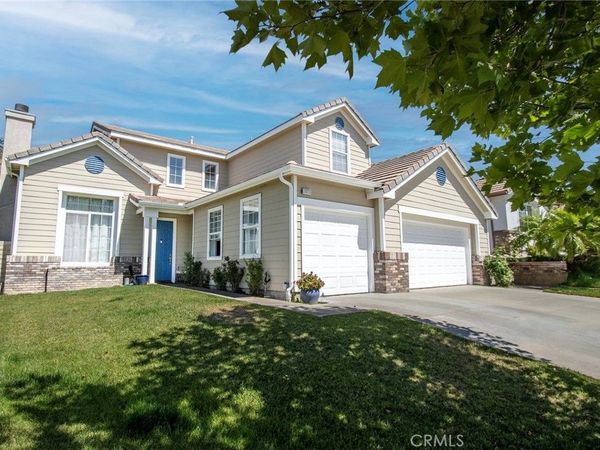 28213 Foxlane , Canyon Country, CA 91351