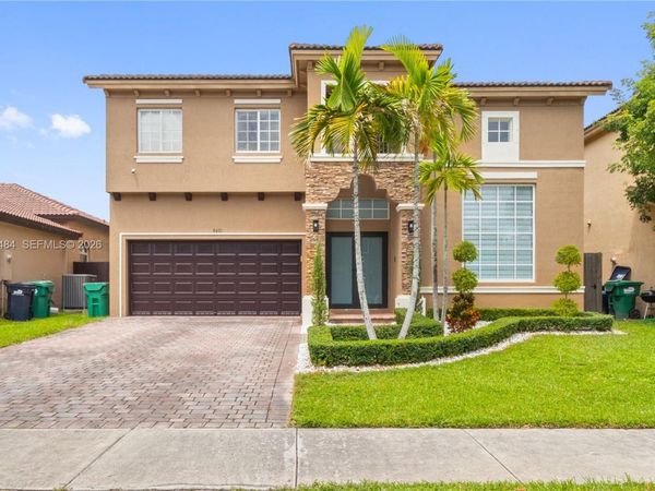 9471 SW 226th Ter, Cutler Bay, FL 33190