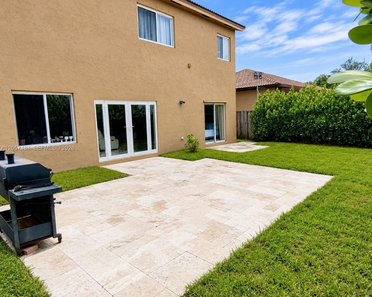 9471 SW 226th Ter, Cutler Bay, FL 33190 Photo