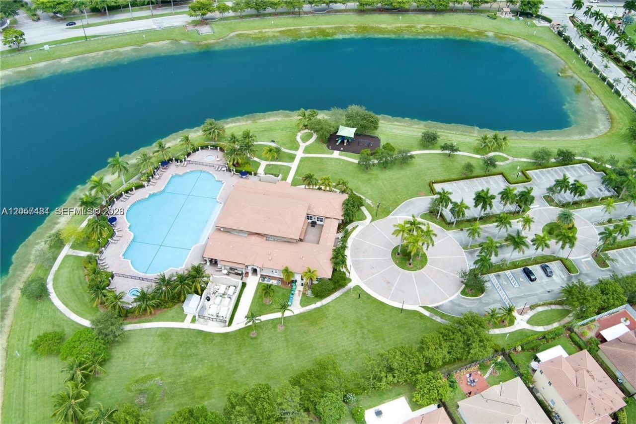 9471 SW 226th Ter, Cutler Bay, FL 33190 Photo