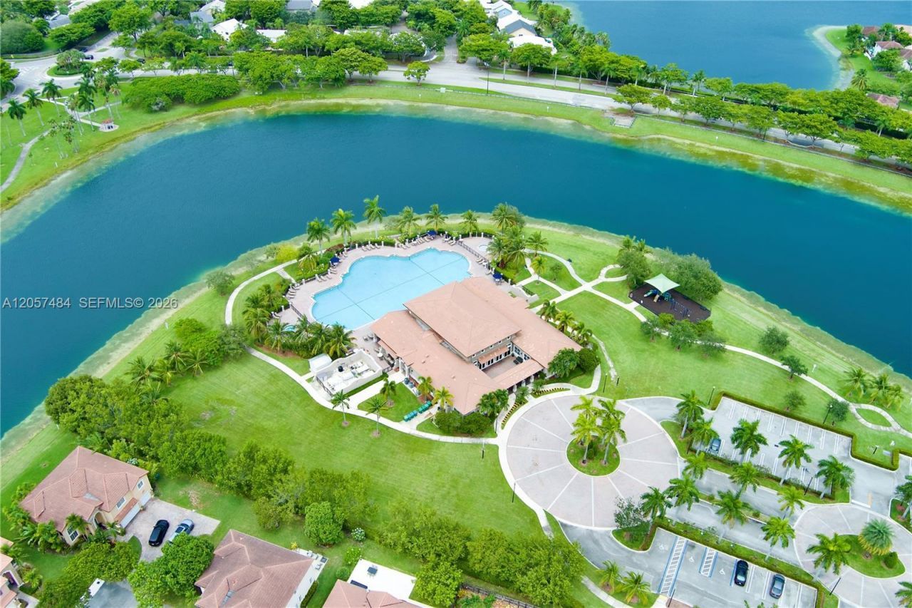 9471 SW 226th Ter, Cutler Bay, FL 33190 Photo