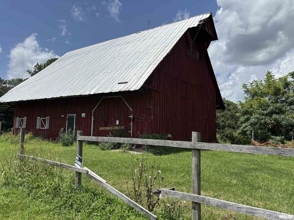 2720 Body Barn Road, Anna, IL 62906