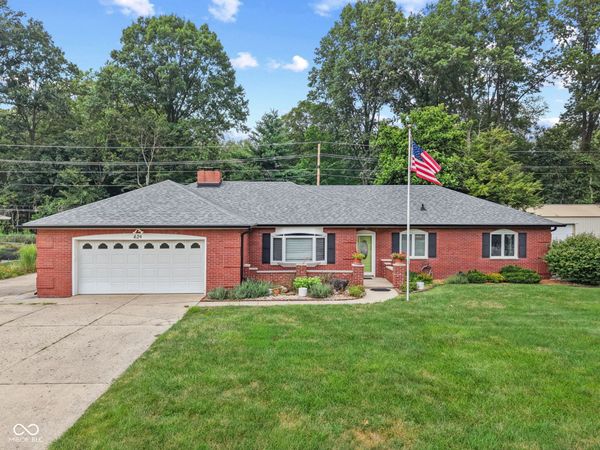 624 Griffin Road , Indianapolis, IN 46227