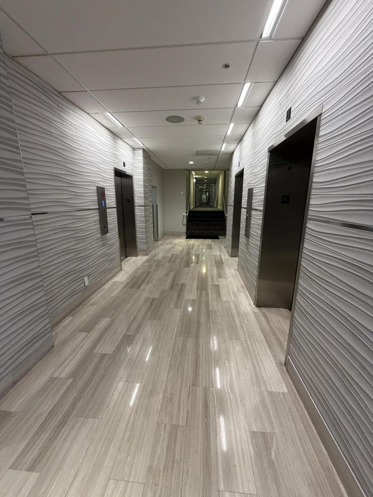 19390 Collins Avenue, Unit 1405, Sunny Isles Beach, FL 33160 Photo