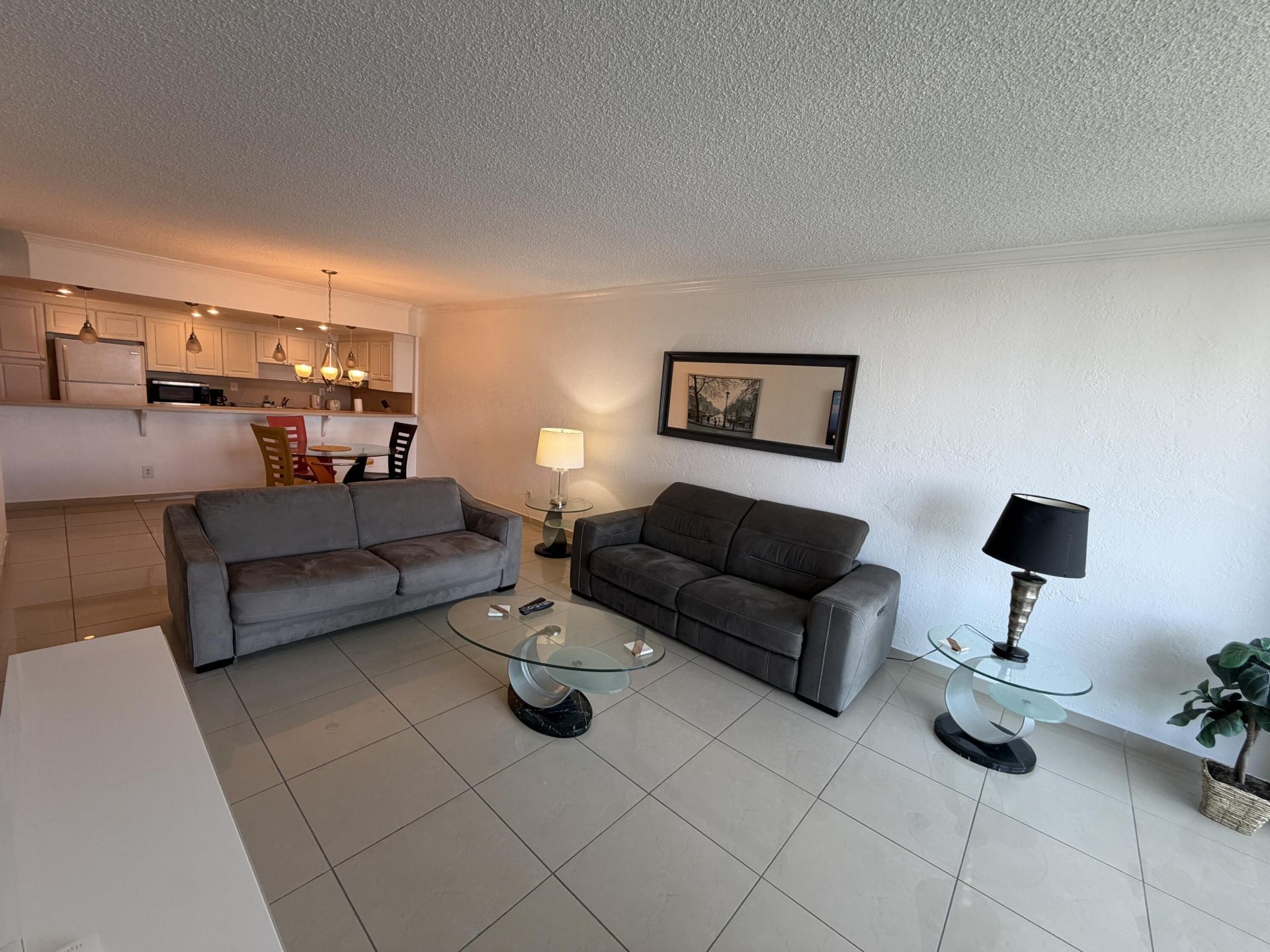 19390 Collins Avenue, Unit 1405, Sunny Isles Beach, FL 33160 Photo