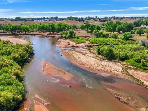 Daniel Rd, Pueblo, CO 81006