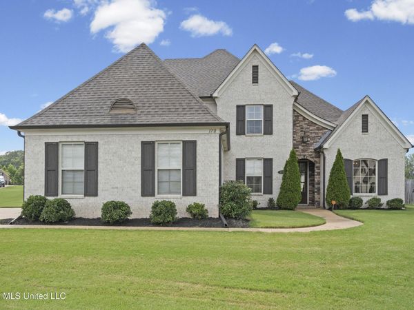 1711 Carlee Drive, Hernando, MS 38632