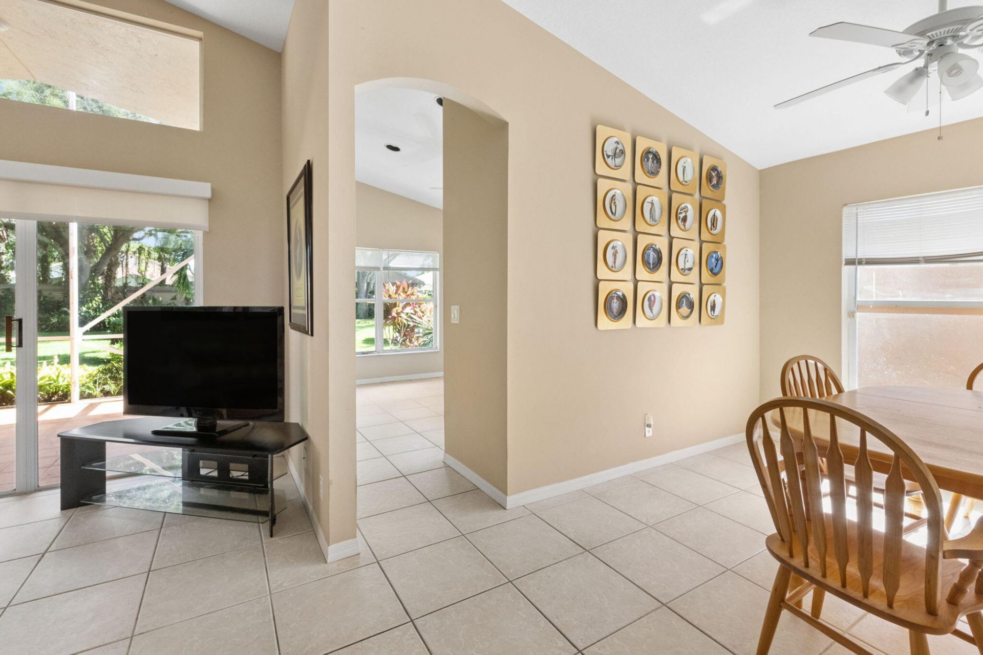 6833 Viale Elizabeth, Delray Beach, FL 33446 Photo