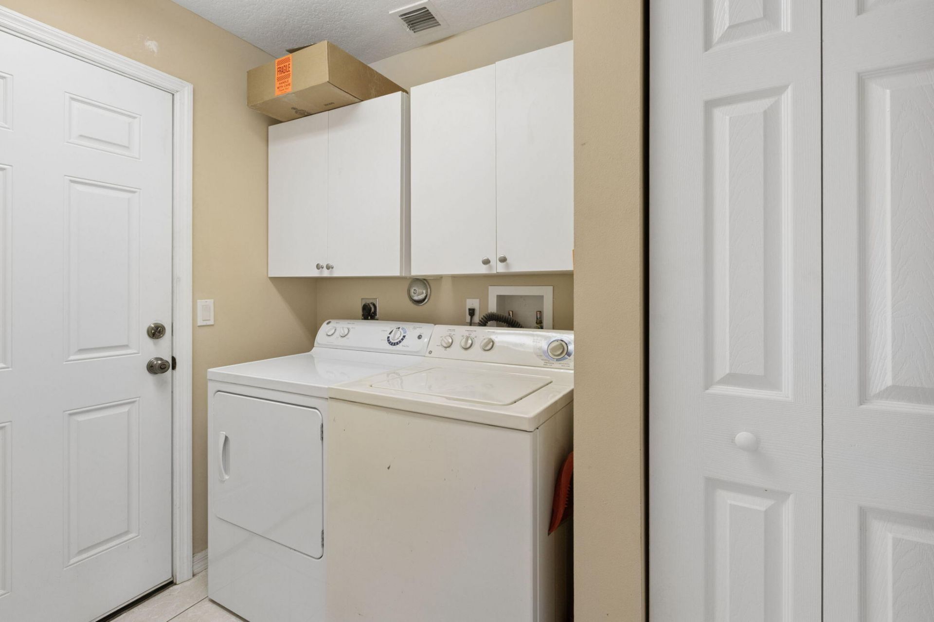 6833 Viale Elizabeth, Delray Beach, FL 33446 Photo