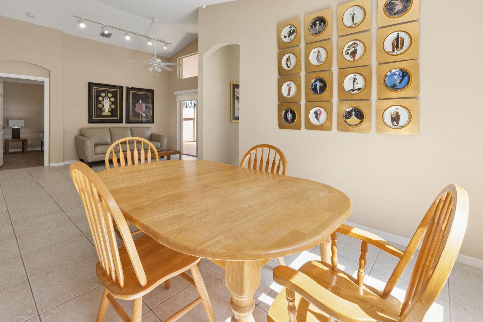 6833 Viale Elizabeth, Delray Beach, FL 33446 Photo