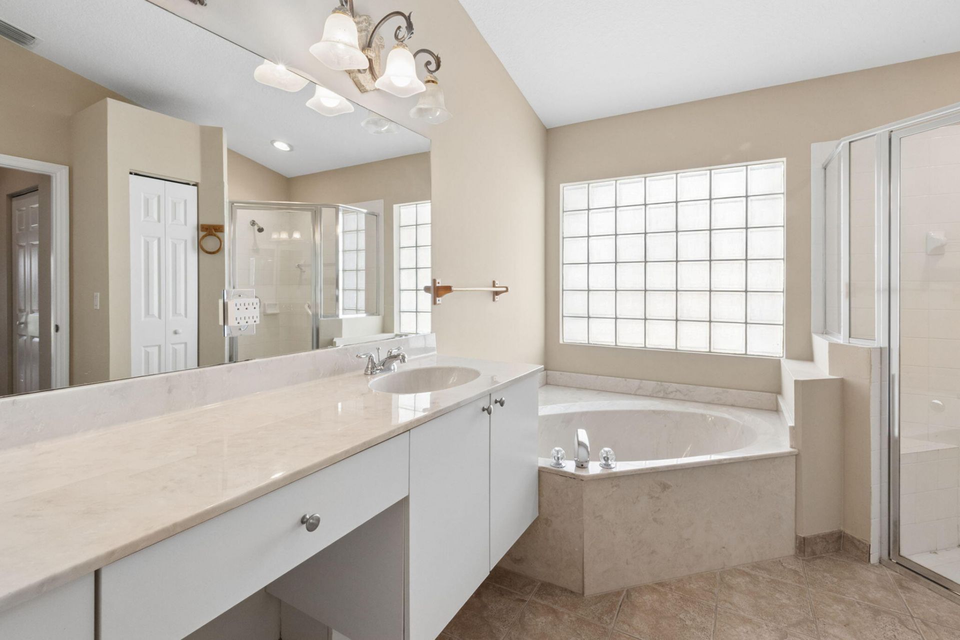 6833 Viale Elizabeth, Delray Beach, FL 33446 Photo
