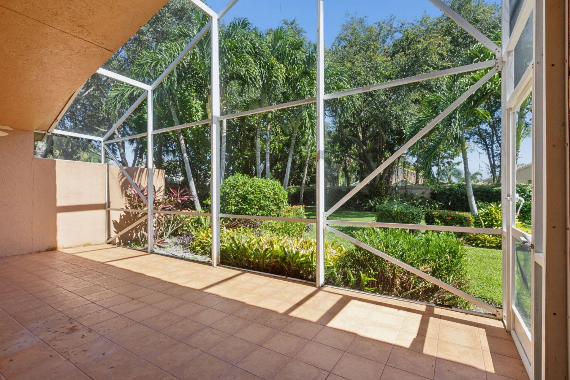 6833 Viale Elizabeth, Delray Beach, FL 33446 Photo