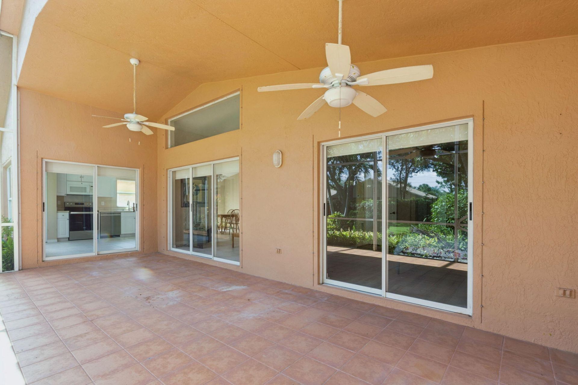 6833 Viale Elizabeth, Delray Beach, FL 33446 Photo
