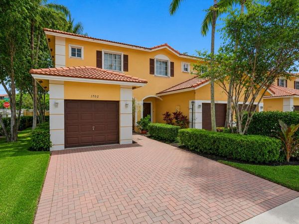 1702 SW 81ST Terrace, North Lauderdale, FL 33068