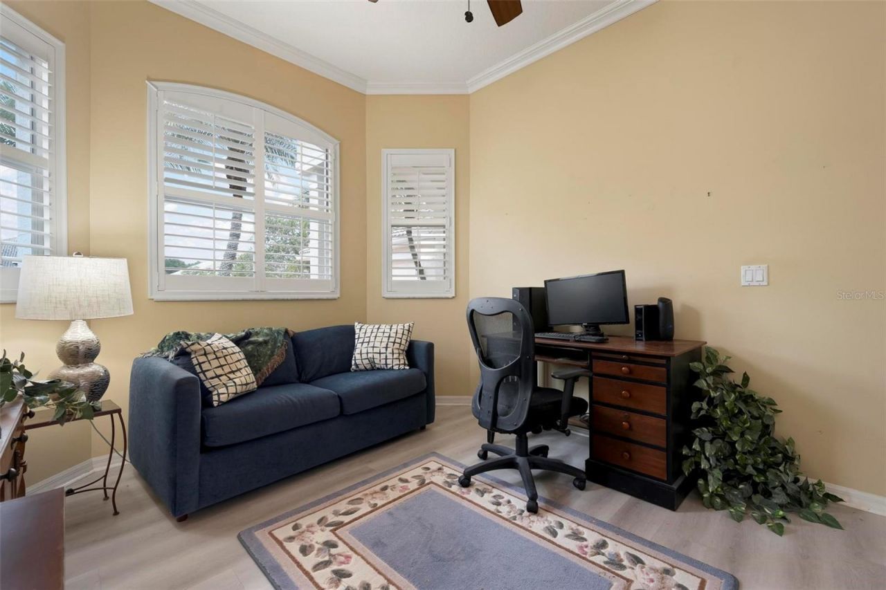 6852 Sagebrush Circle, Sarasota, FL 34243 Photo