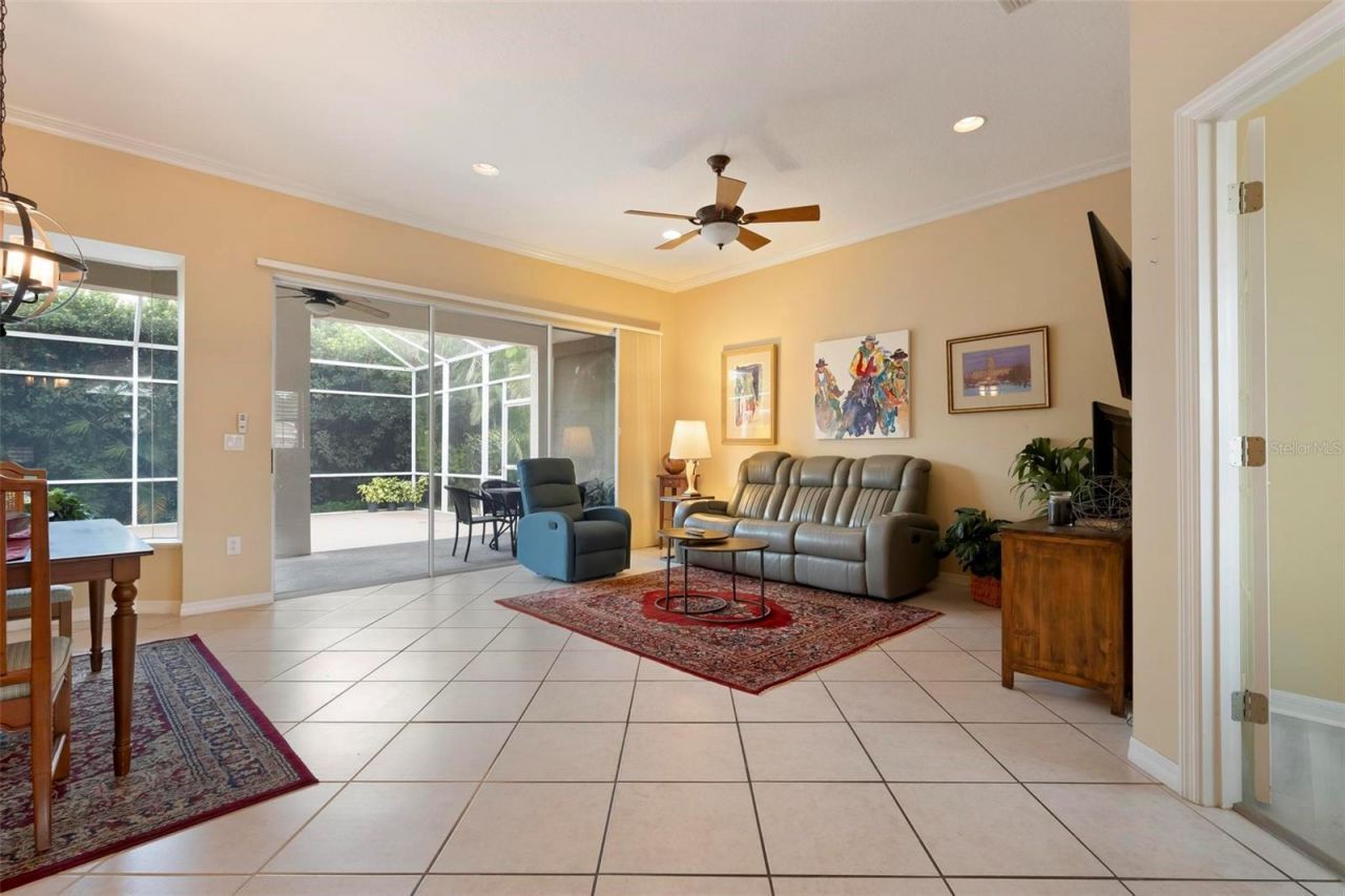 6852 Sagebrush Circle, Sarasota, FL 34243 Photo