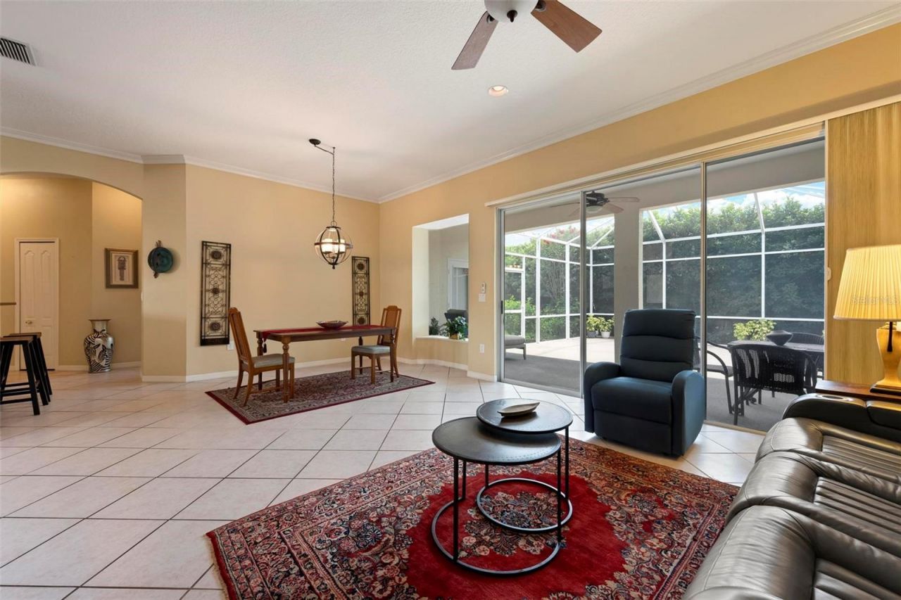 6852 Sagebrush Circle, Sarasota, FL 34243 Photo