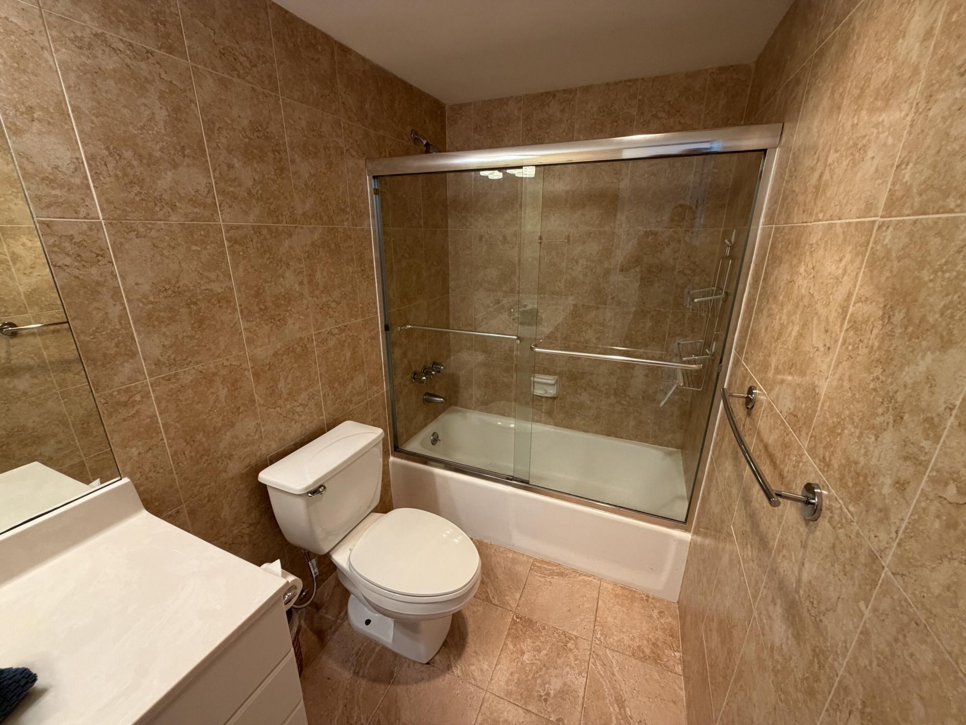 19390 Collins Avenue, Unit 1405, Sunny Isles Beach, FL 33160 Photo