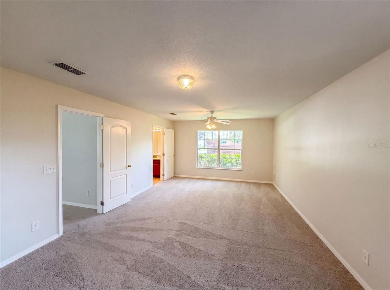 306 Garden Oak Court , Apopka, FL 32703 Photo