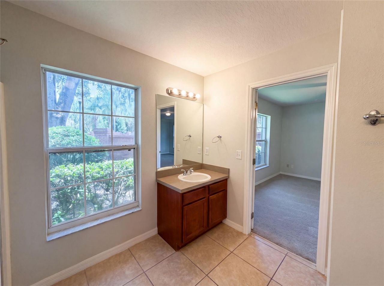 306 Garden Oak Court , Apopka, FL 32703 Photo
