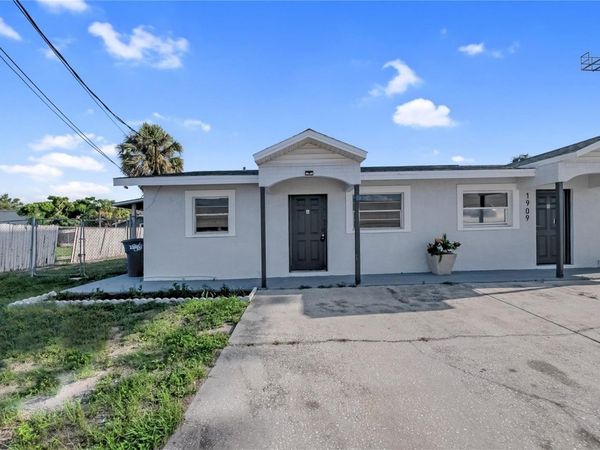 1909 W GREEN STREET , TAMPA, FL 33607