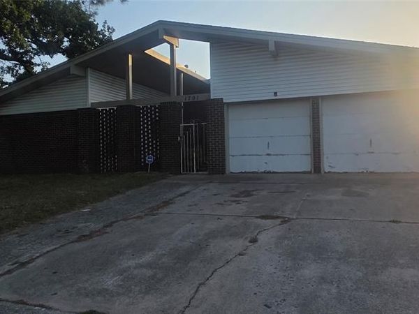 1701 Rolling Ridge , Bethany, OK 73008