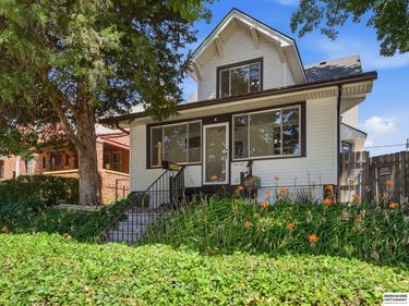 4115 S 13th Street, Omaha, NE 68107