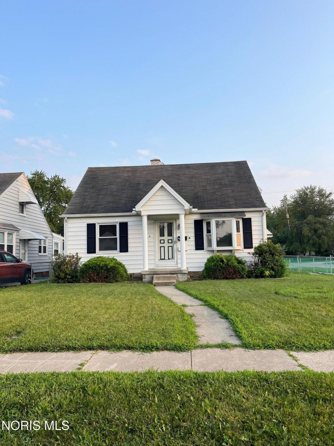 3157 Cragmoor Avenue, Toledo, OH 43614 Main Photo