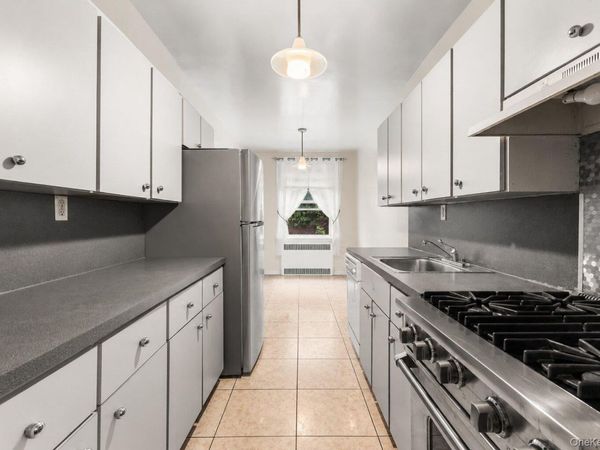 100 Avenue P , Unit H1, Brooklyn, NY 11204
