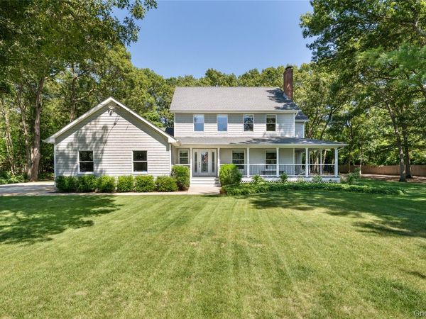 93 Chestnut Street , Mount Sinai, NY 11766