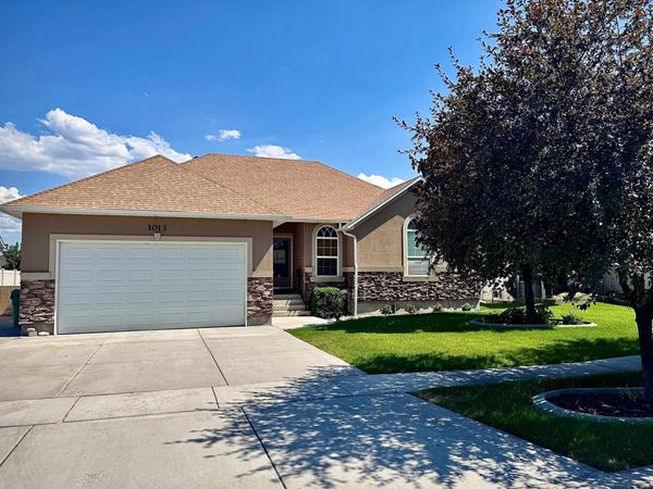 1013 Margaret, Chubbuck, ID 83202