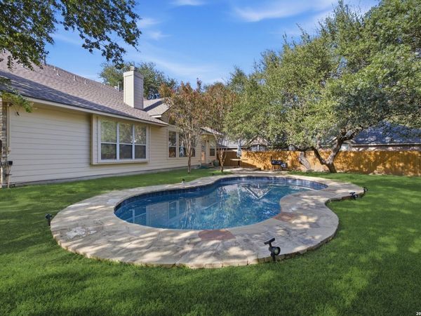 902 Pickwick, San Antonio, TX 78260