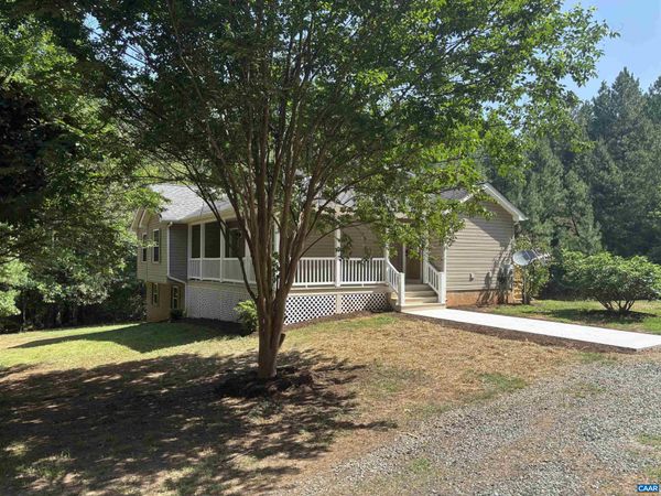 136 BEAVER PL , Scottsville, VA 24590