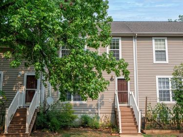 103 HARTFORD CT, Charlottesville, VA 22902