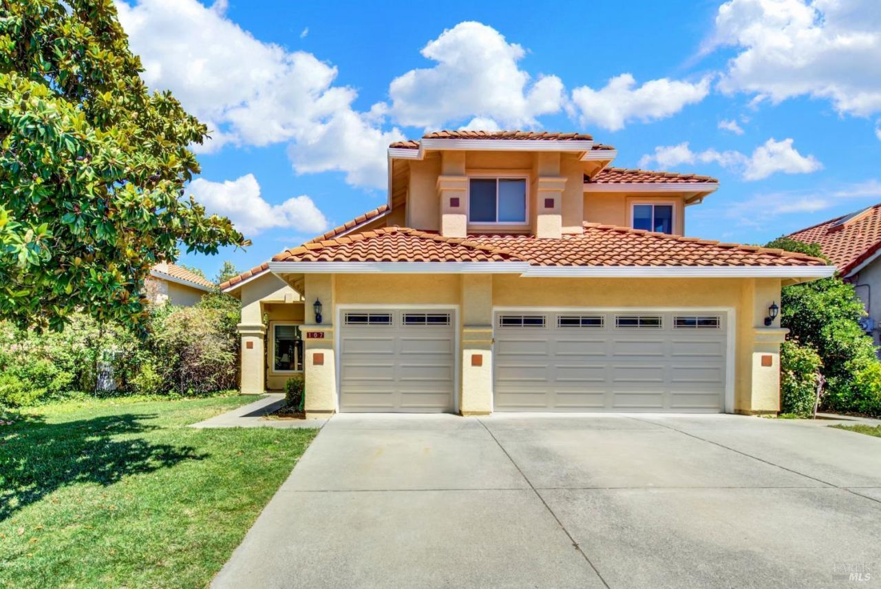 107 Bald Eagle Drive, Vacaville, CA 95688 Main Photo