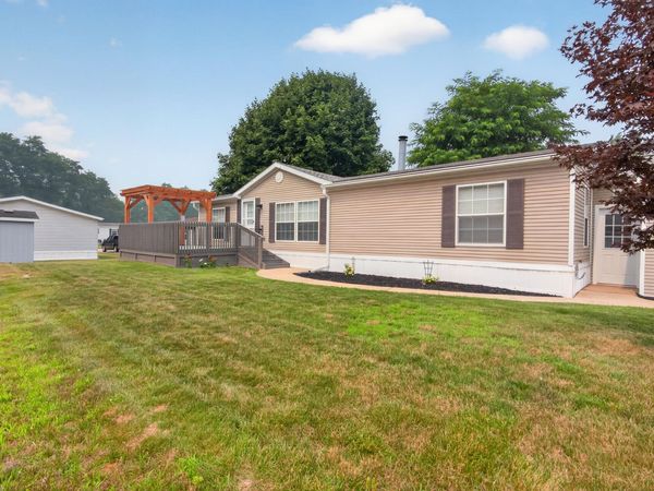 5688 Hawthorn Street, Unit 109, Kalamazoo, MI 49009