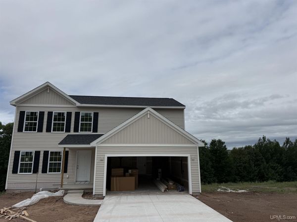 1019 Red Oak Lane, Houghton, MI 49931